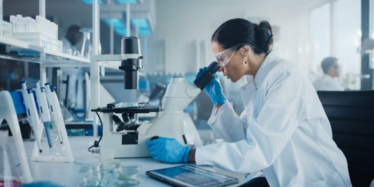 Researchers design one-step procedure for improving effective of adoptive cell immunotherapy against solid tumors