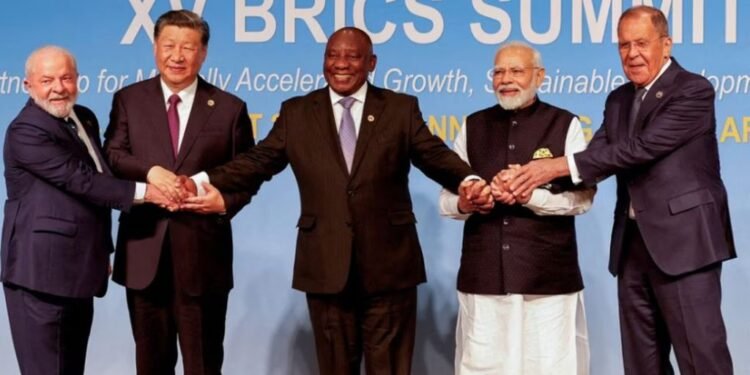 21 Countries Officially Agree to Ditch the US Dollar in 2023