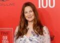 Drew Barrymore Show Filming Amid Strike, 2 in Audience Booted