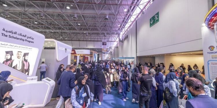 19th International Education Show concludes with impressive turnout of over 25,000 visitors