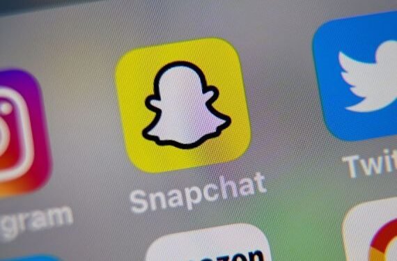 Snapchat is now allowing websites to embed content