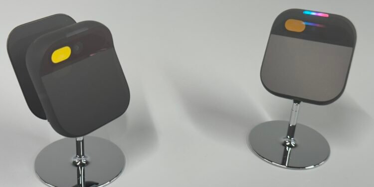 Humane’s Ai Pin up close