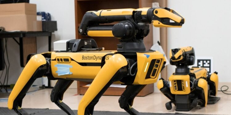 Powered by AI, new system makes human-to-robot communication more seamless