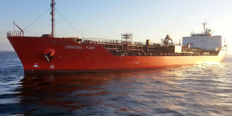 Increasing number of ships avoid the Red Sea and turn for the Cape