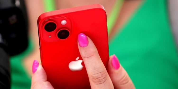 Apple iOS 17.3: How to Turn on iPhone’s New Stolen Device Protection