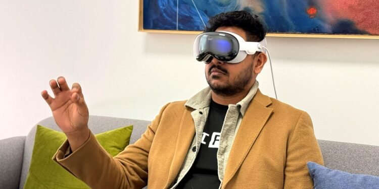 Apple’s Vision Pro Headset Shows the Future of Computing Is Bulky and Weird