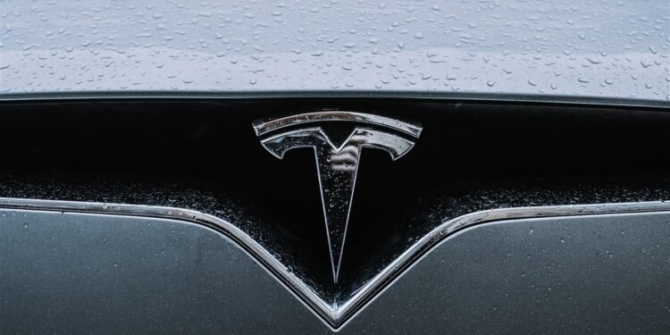 Tesla’s fiscal formula: Navigating numbers and news narratives