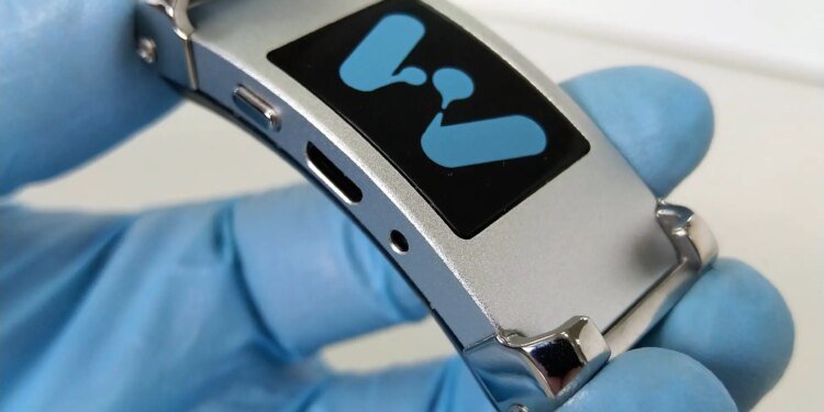 Wearable Devices to Design Touchless Sensing Equipment for Military Use