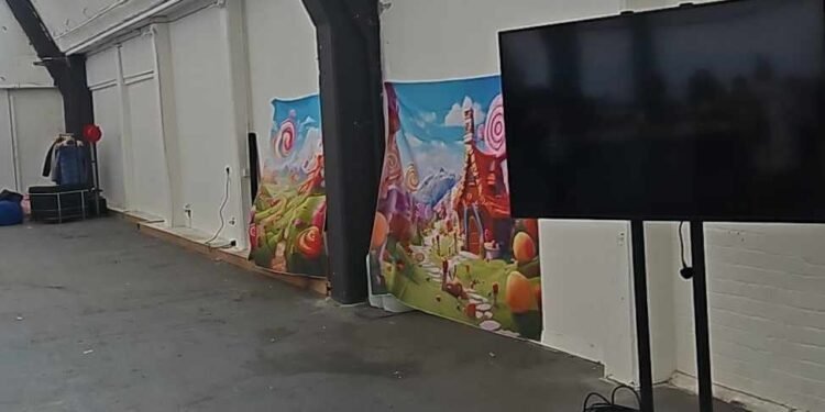 Police Called to Willy Wonka-Like Experience: ‘Absolute Con’