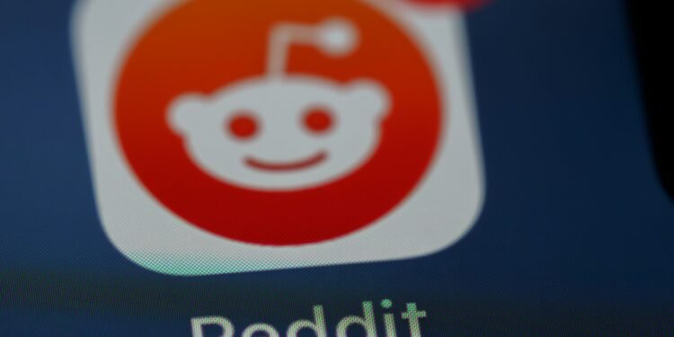 Reddit is reportedly selling data for AI training