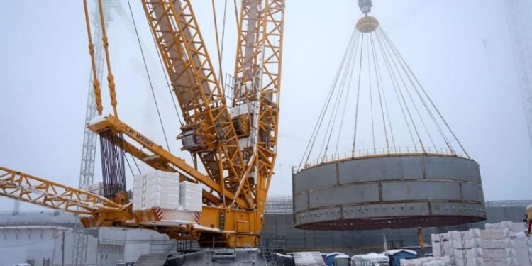 Rosatom starts installation of the BREST-OD-300 4th generation reactor