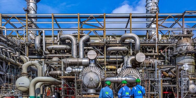 Shell’s Nigeria exit faces challenges, but suggests a way forward