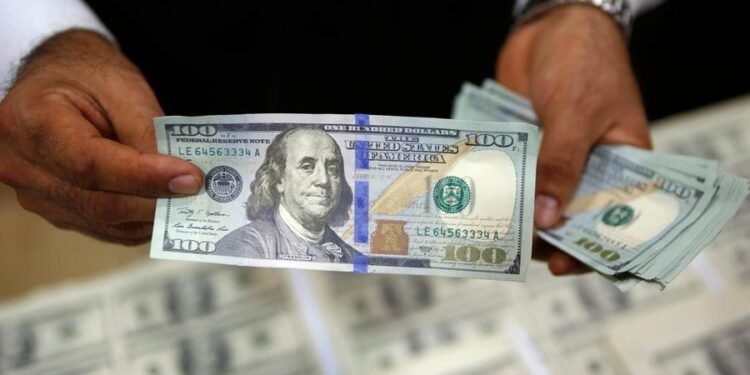 US senators avert partial shutdown