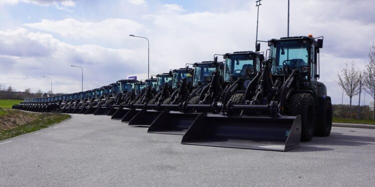 Swedish Army to Receive Volvo Wheel Loaders From Local Company