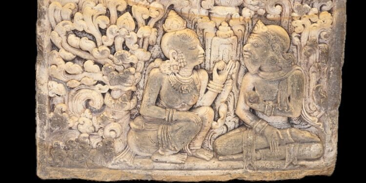 US authorities return 30 antiquities recovered during trafficking investigations to Cambodia and Indonesia