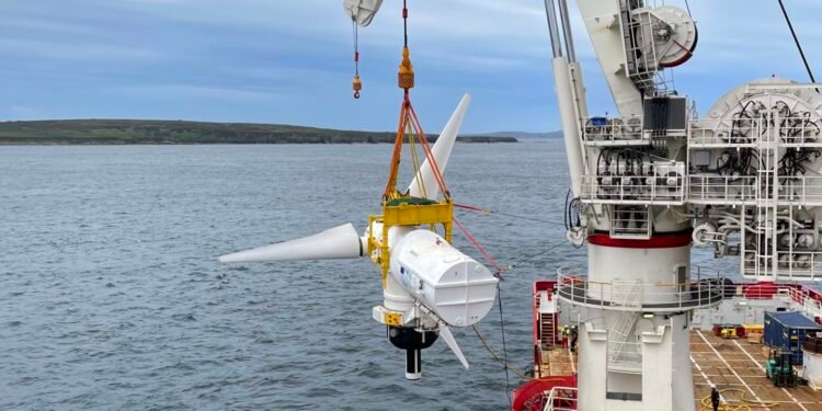 Diverging wave and tidal face different challenges