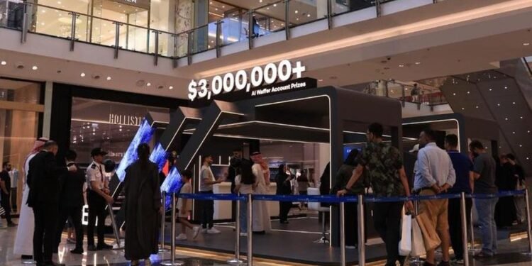 Khaleeji Bank extends the duration of its promotional aampaign via its stand at Bahrain City Centre