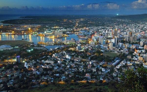 Mauritius Telecom to partner with Orange, Reliance Jio for new subsea cable