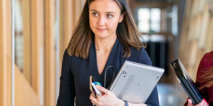 Net Zero secretary’s maternity leave to begin on July 1