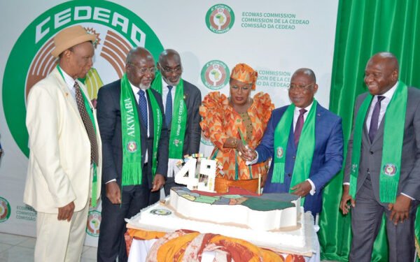 The Resident Representative in Cote d’Ivoire Celebrates the 49th Anniversary of The Economic Community of West African States (ECOWAS)