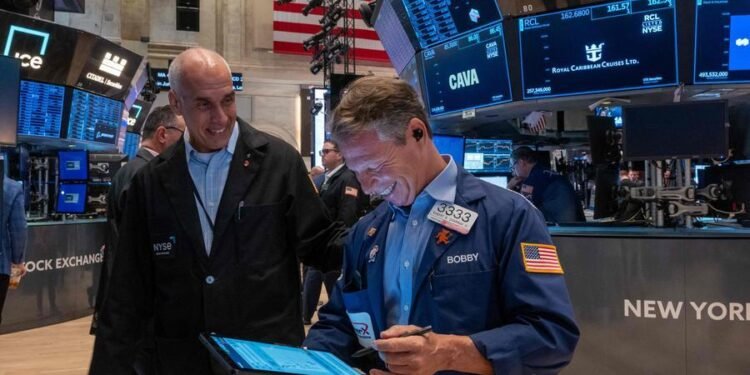 CrowdStrike shares plunge 20% in pre-market trading after IT outage