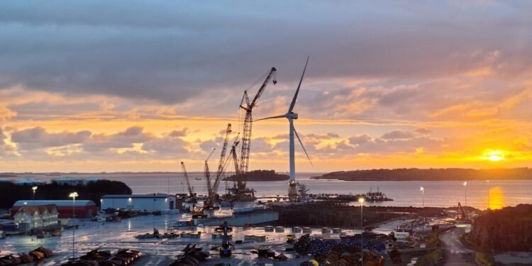 Hywind Scotland turbines on track to be reinstalled in weeks –