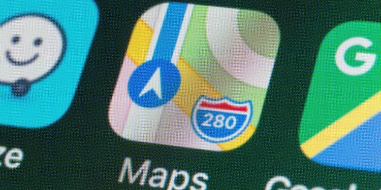 4 Things Apple Maps Does Better Than Google Maps