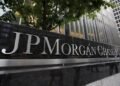 JPMorgan to ask staff to return to office five days a week, memo shows