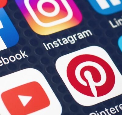 Memo details DOD’s 10-day social-media pause