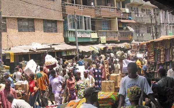 African smartphone market grows 9% in 2024 as inflation eases