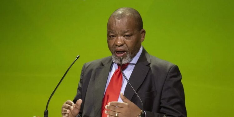 Mining sector debates African value addition and path to net zero