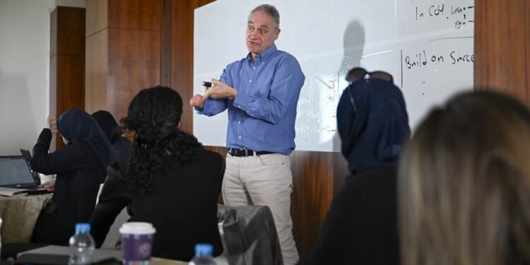 QRDI Council concludes knowledge transfer training under Mumaken program