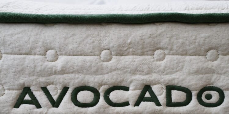 Avocado Mattress Review: A Comfortable, Eco-Friendly, Organic Mattress