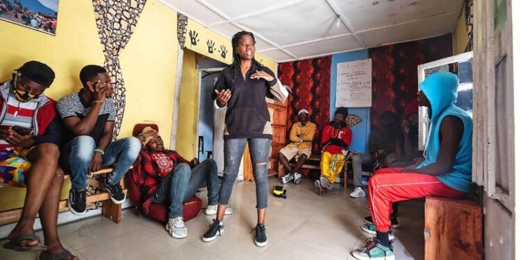 Congolese Women Use Slam Poetry to Raise Voices amid Conflict