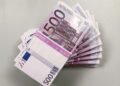 Euro rallies on rising prospect of historic German debt deal