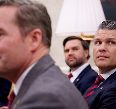 Heads must roll for Signal-chat debacle