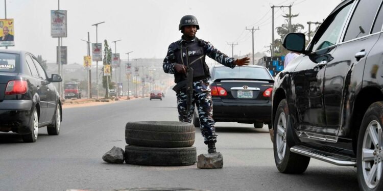 Gunmen Kill at Least 19 at Nigerian Artisanal Gold Mine