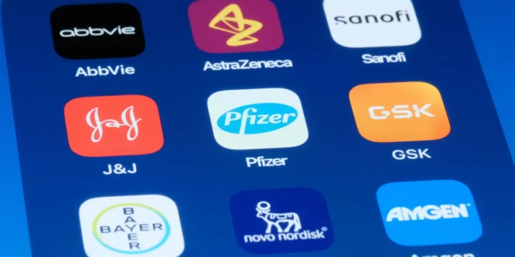 Pharma bosses face down investor angst on tariffs, HHS chaos