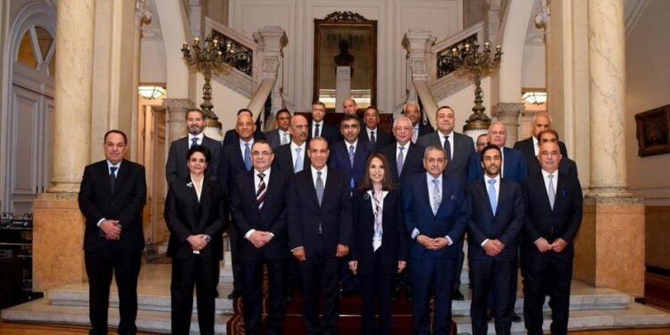 Shaikha Al-Bahar participates in the Egyptian-Kuwaiti cooperation council delegation in Cairo