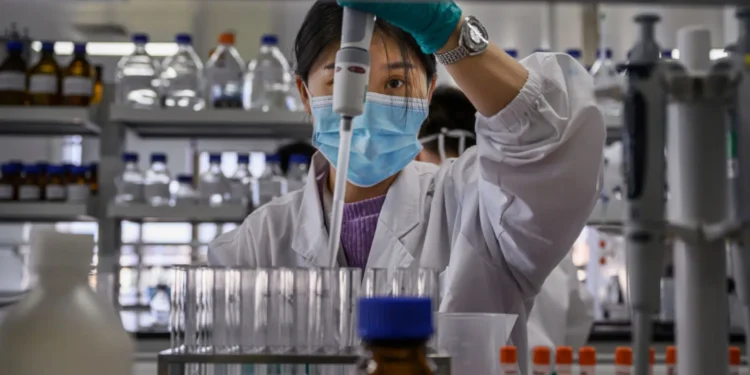 US risks losing biotech edge to China, report warns