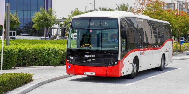 Dubai plans 6 new bus lanes as RTA reveals 11,000 daily trips and reveals 188m passengers last year