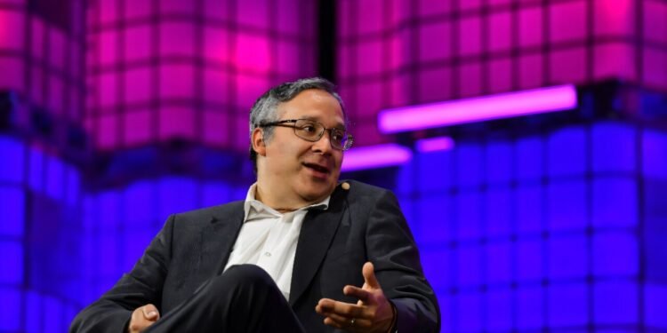 Generative AI’s most prominent skeptic doubles down