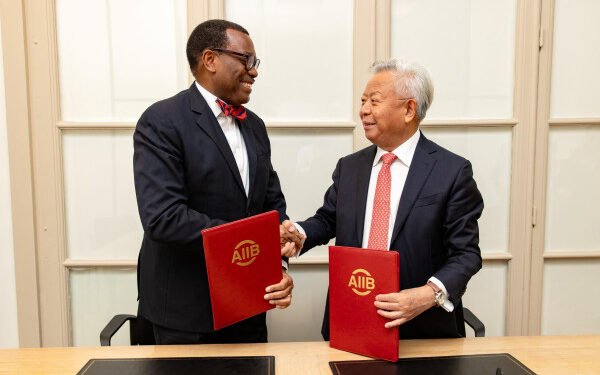 African Development Bank, Asian Infrastructure Investment Bank (AIIB) sign Memorandum of Understanding (MOU) renewing their collaboration on sustainable economic development for Africa