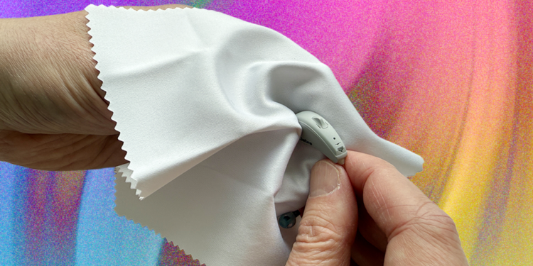 How to Clean Hearing Aids