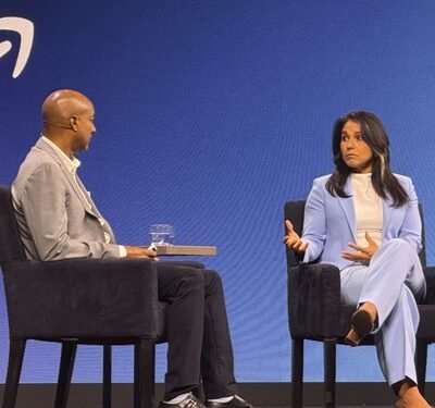 US spy chief wants intel community to move away from building its own tech