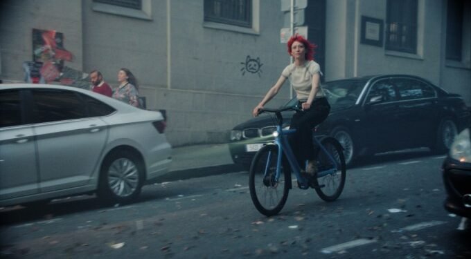 VanMoof is back with a new custom e-bike and rebooted repair network