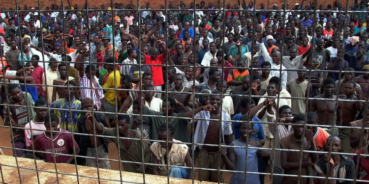 Countries Urged to Prioritize Prisoner Deradicalization