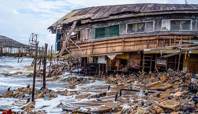 Drowning coastlines: The ocean devastation of Ilaje land – EnviroNews