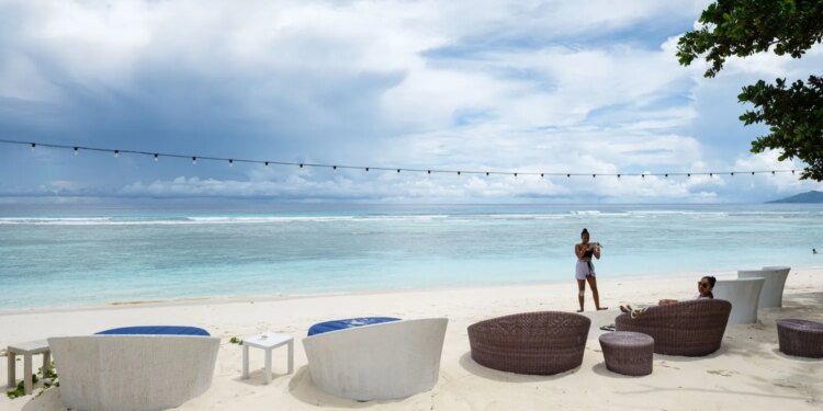 Qatari Company Plans Luxury Resort Near UNESCO-Protected Coral Reef