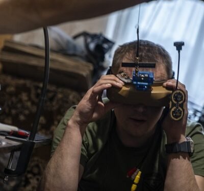 The Pentagon will host a ‘Top Gun’ school for Ukraine-style attack drones